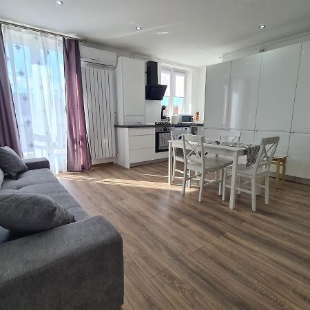The Best Apartment Hunedoara Zewnętrze zdjęcie